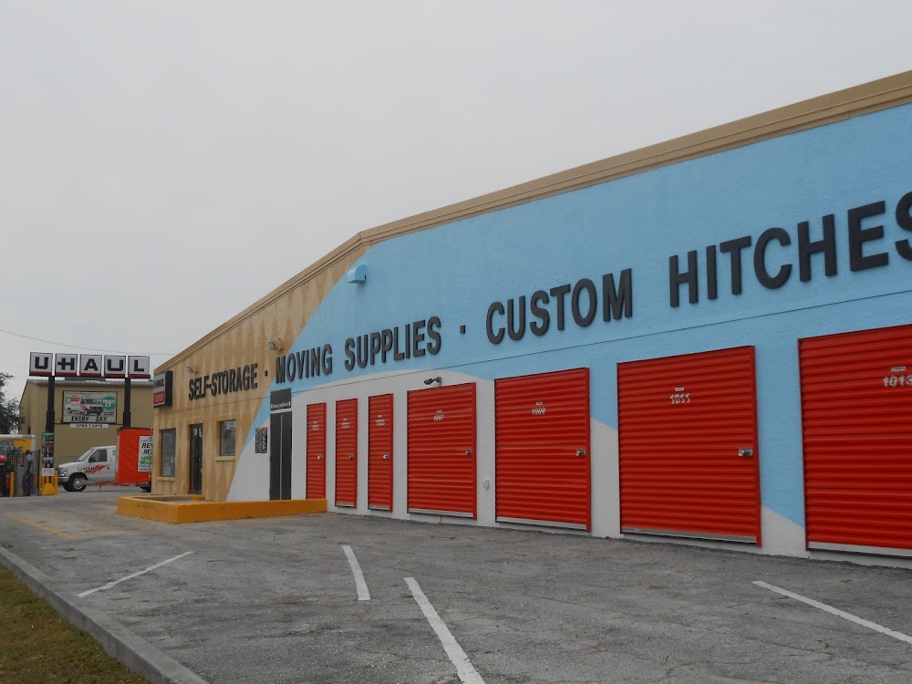 U-Haul Moving & Storage of Largo