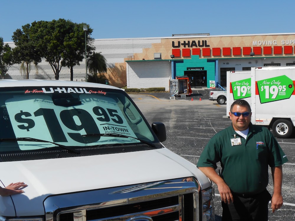 U-Haul Moving & Storage at Gandy Blvd