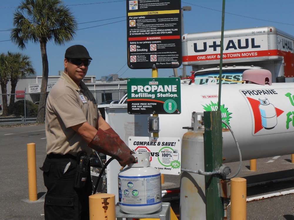 U-Haul Moving & Storage of North Tampa